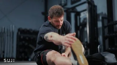 Mat Fraser leans into his Suji routine