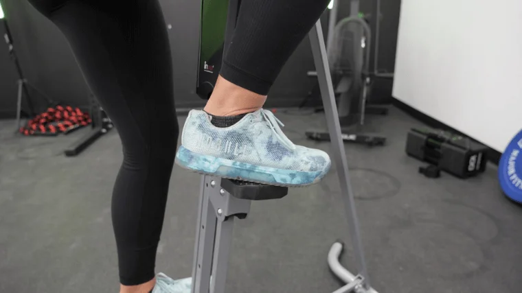 maxi climber close up foot on pedal