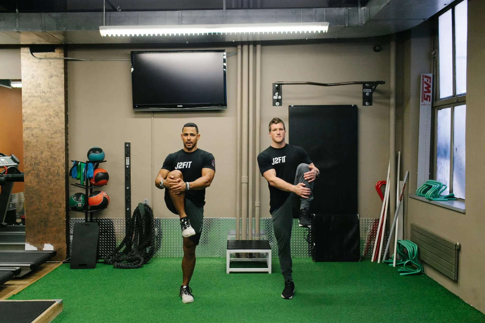 j2fit dynamic warm up