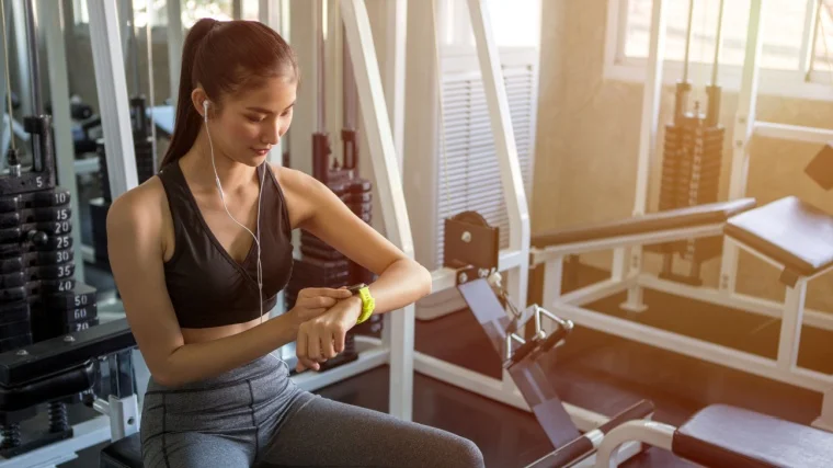 A fit person monitoring their heart rate.