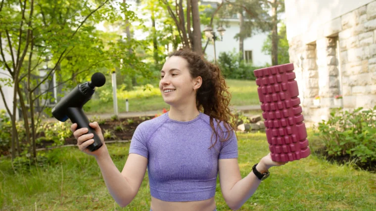 massage gun vs vibrating foam roller Massage vs foam rollers vs massage guns for sports and exercise