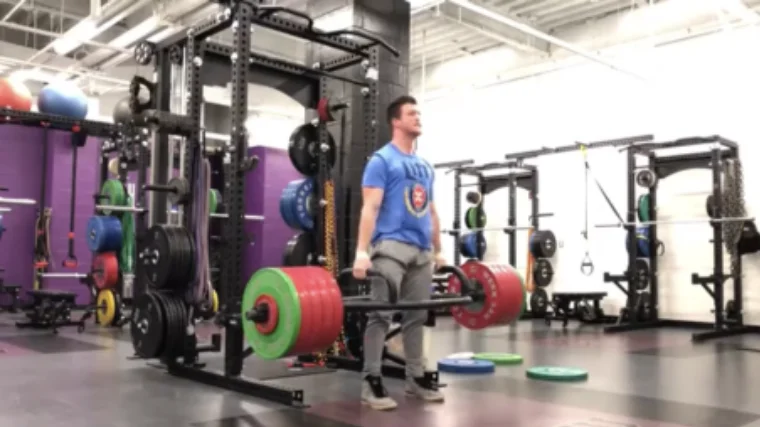 trap bar deadlift end position