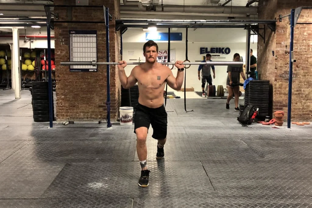 reverse lunge middle 1