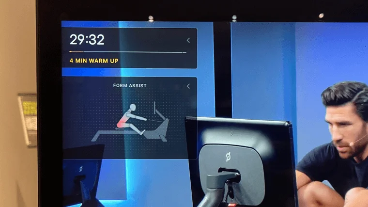 peloton-row-form-assist Form Assist on the Peloton Row's HD touchscreen.