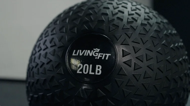 20-Pound Living.Fit Slam Ball Build