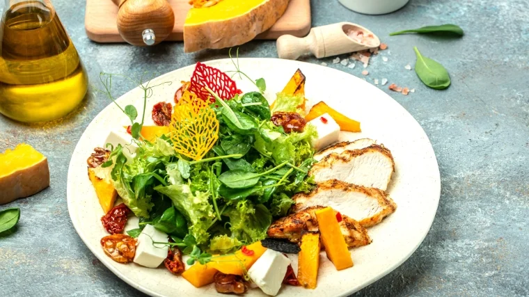 A plate with healthy foods.