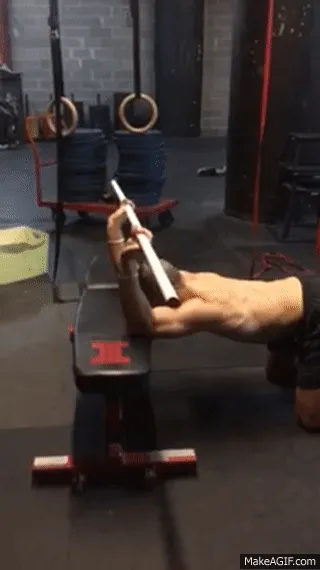 Lat_Bench_Stretch