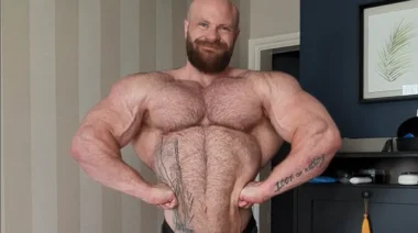 James Hollingshead