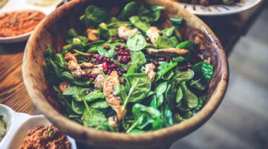 pomegranate chicken salad free