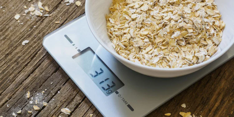 oatmeal weigh food