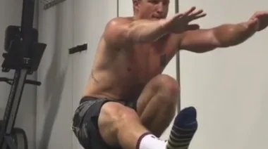 pistol squat
