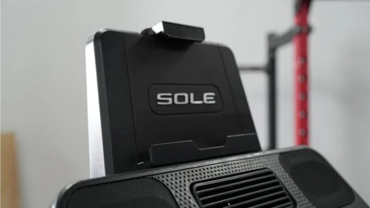 sole f63 tablet holder top of console