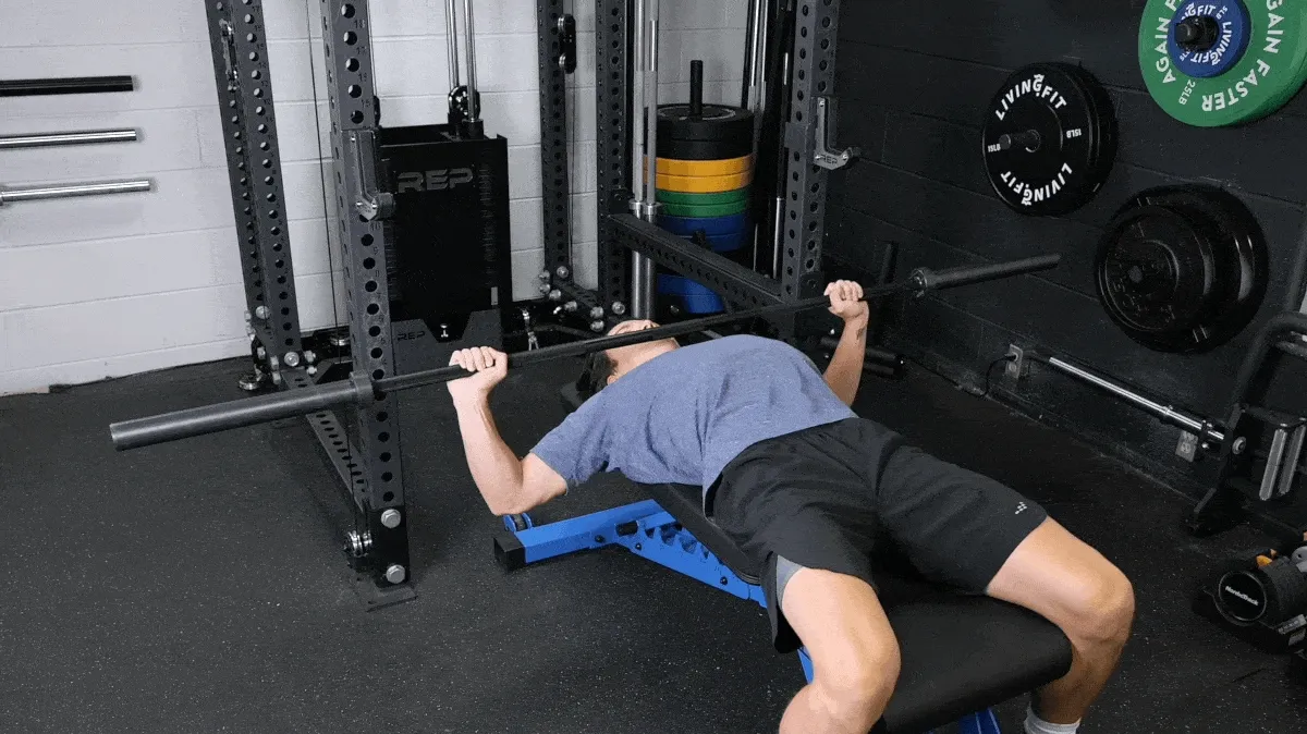 BarBend's Jake Herod doing the Guillotine Press