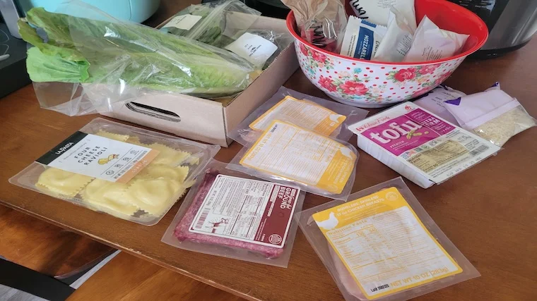 A full haul of ingredients from our tester's Dinnery order