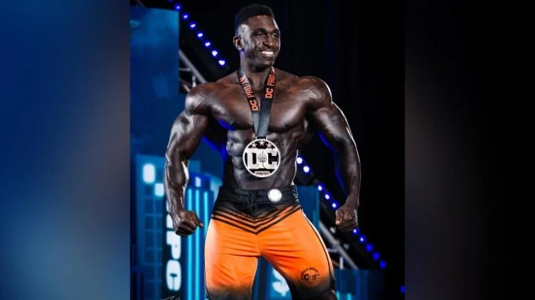 Men's Physique competitor Charjo grant 