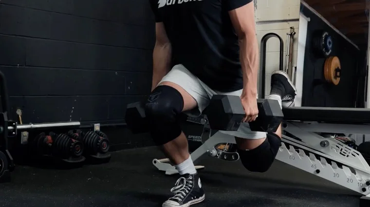 bulgarian_split_squats_with_the_iron_bull_7mm_knee_sleeves