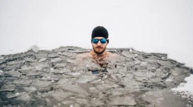 ice bath cold shower featured image barbend