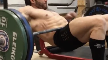 Hip Thrust Lifting Mistake