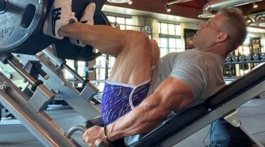 Jay Cutler Leg Workout Back & Knee Pain