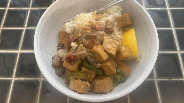 A tofu meal from CookUnity in a bowl