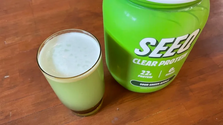 Foam on top of SEEQ after mixing