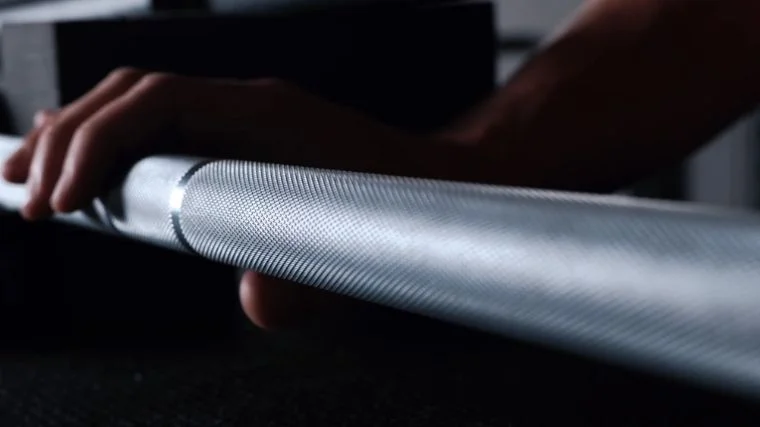 barbell knurling grip