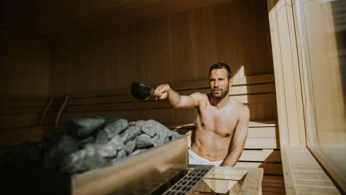 Steam Room vs. Sauna: The Key Differences You Need to Know