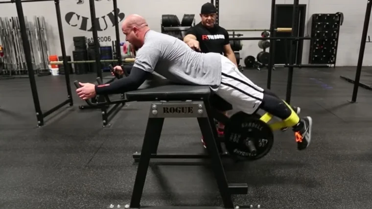 Reverse Hyperextension Step 2
