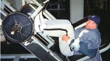 Dorian Yates Torn Tricep Mr. Olympia