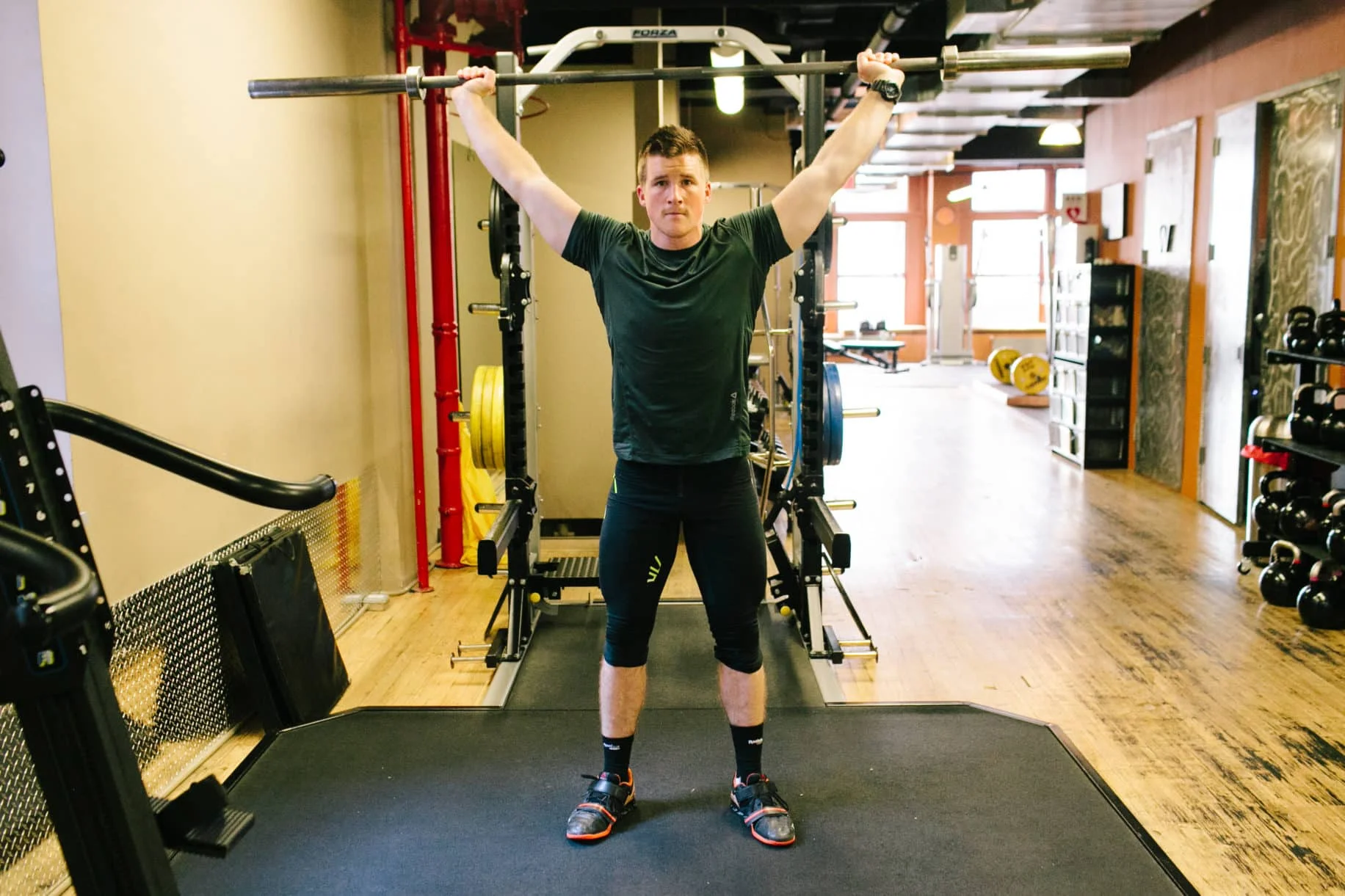 overhead squat grip width