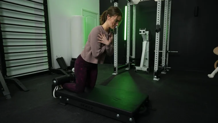 rogue-floor-glute-using-machine Our tester works out with the Rogue Floor Glute machine