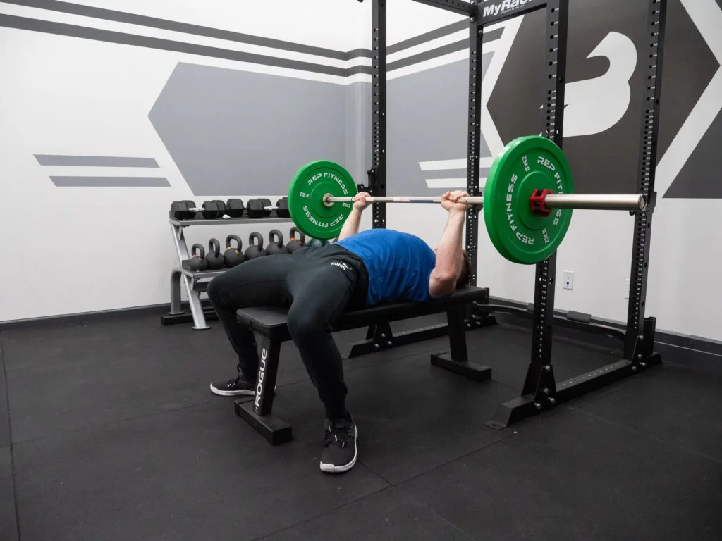Bench Press Exercise Guide Pull Elbows to the Floor