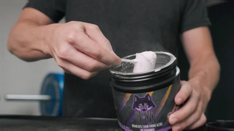 Scooping Huge Supplements Huge BCAA