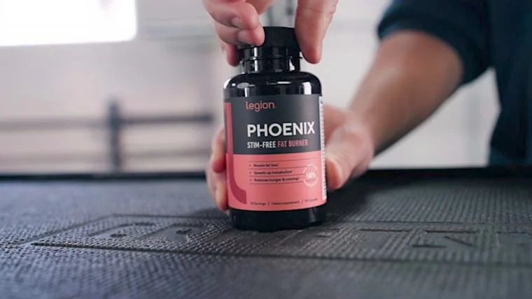 Opening a bottle of Legion Pheonix Fat Burner