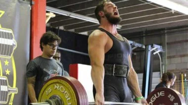 Deadlift in Powerlifting