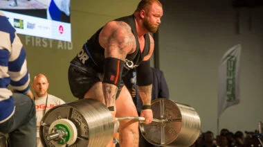 Hafthor Bjornsson Deadlifting