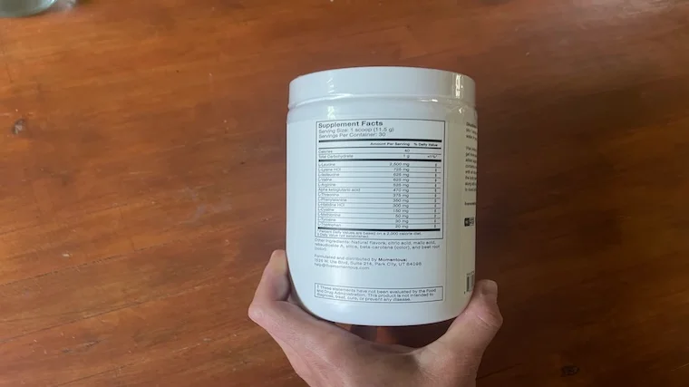 momentous vital proteins back of container