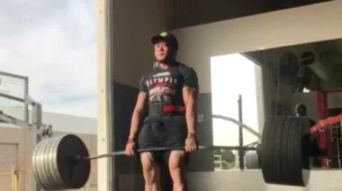 Jesse Lanuevo Deadlift 605 lbs