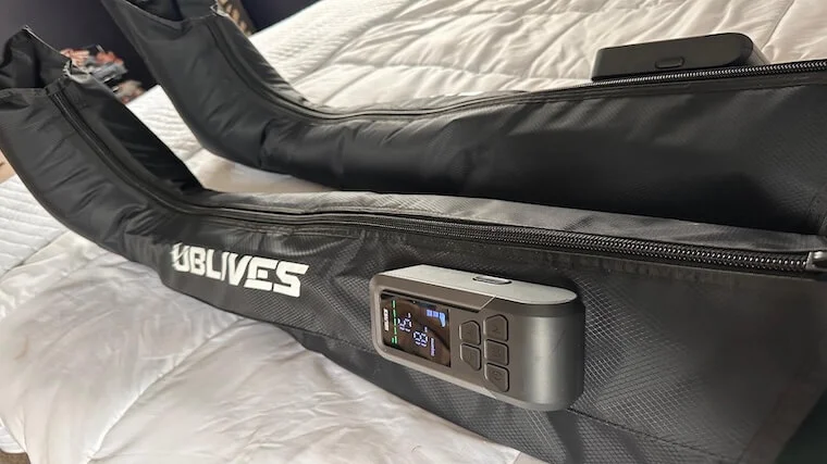 The full leg attachment design of the Ublives SoleFlex Relax Air Compression Boots