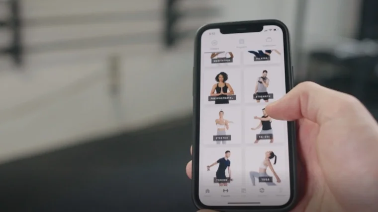 Virtual Training Options on Mirror Home Gym