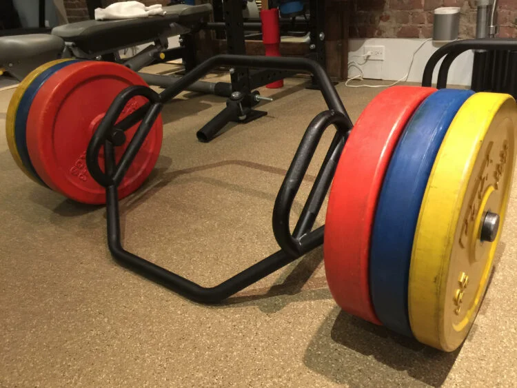 trap bar deadlift 1